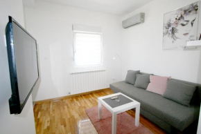 Apartment Ledine